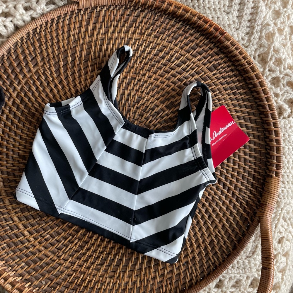 NWT Hanna Anderson kids swim top size 3